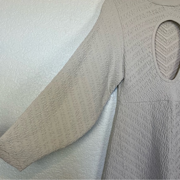 Free People Ivory Cream Gabby Seamless Ling Sleeve Midi Dress Open Back size M/L - Picture 7 of 14